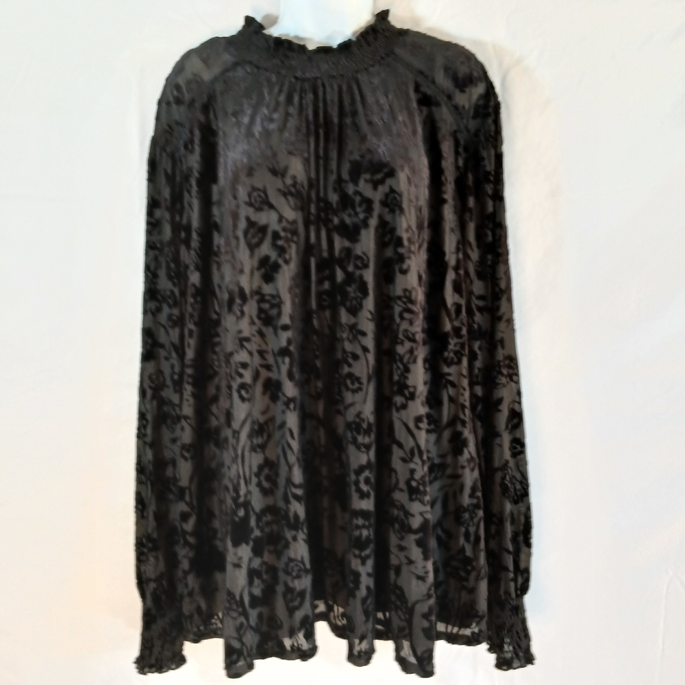 Knox Rose top black burnout floral velvet 4X dark romantic whimsy fairy grunge